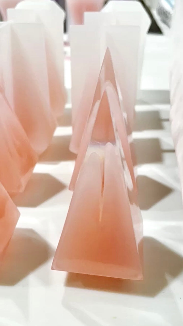 Peony Resin Ring Cones