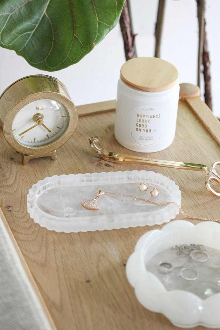Petite Resin Quartz Oval Vanity Tray – 7” Scalloped Jewelry Catchall & Decorative Tray