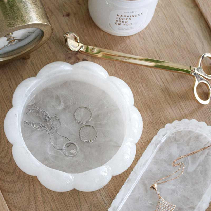 Cloud-Edge Resin Round Trinket Tray - Handmade Quartz-Inspired Jewelry Dish & Vanity Catchall