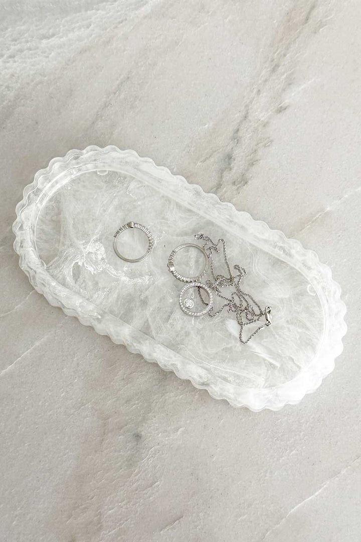 Petite Resin Quartz Oval Vanity Tray – 7” Scalloped Jewelry Catchall & Decorative Tray