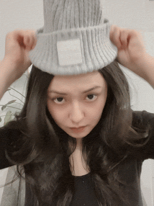 OOO (out of office) Beanie in Black