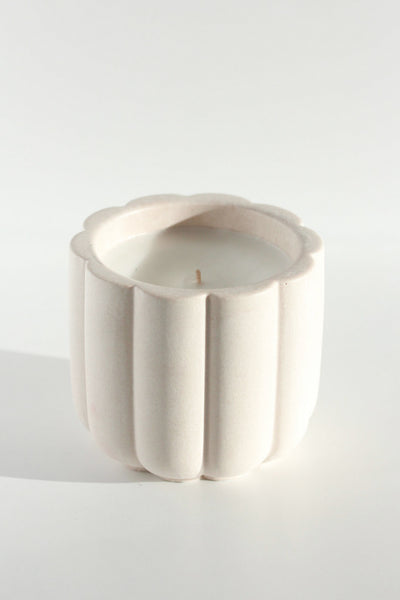 Fleur Candle in Beige